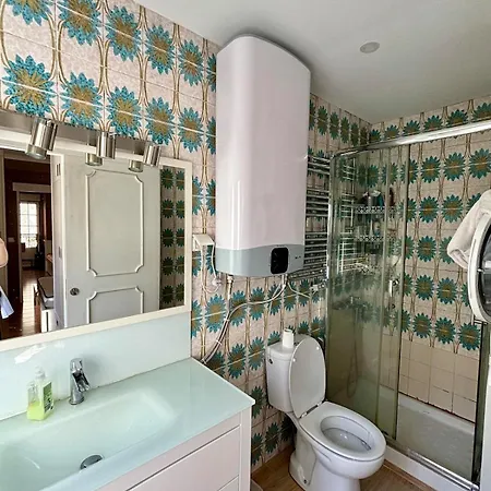 Cozy & Authentic On Avenida Da Liberdade Apartment Lisbon